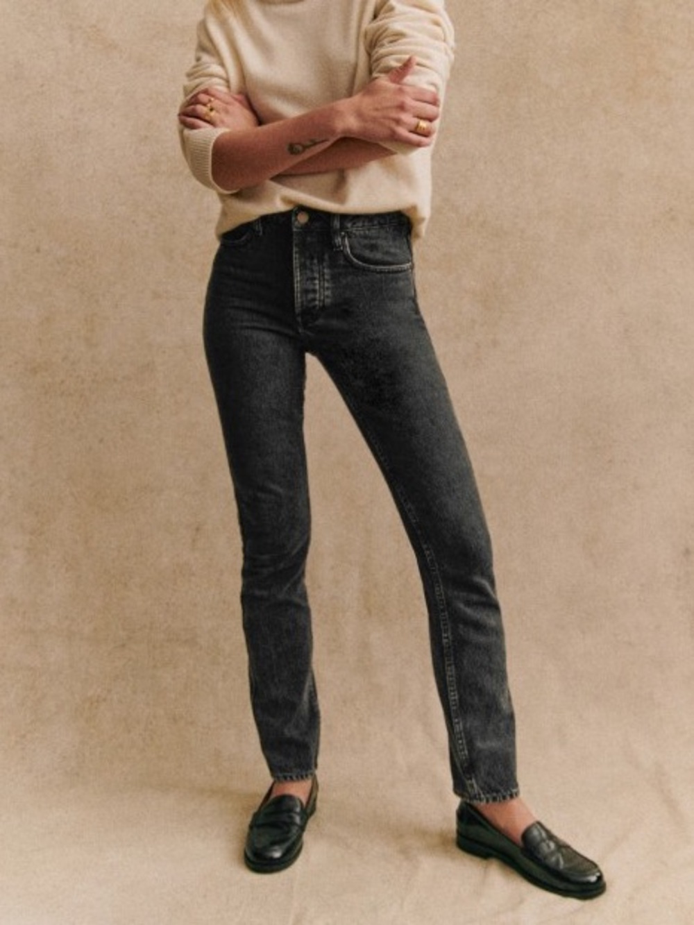 Sezane. Brut Sexy Jeans. Middle Gray w/Raw Hem. Size 4.